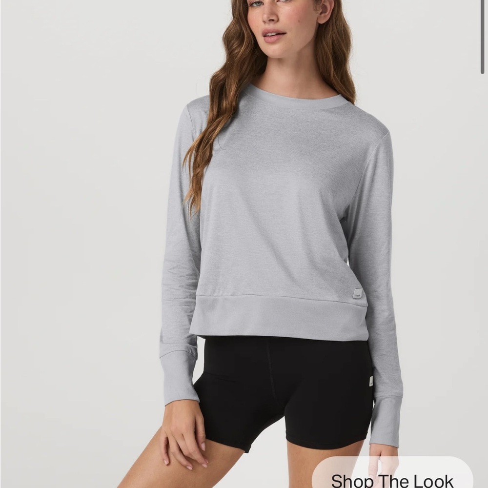 Grey vuori daydream sweatshirt